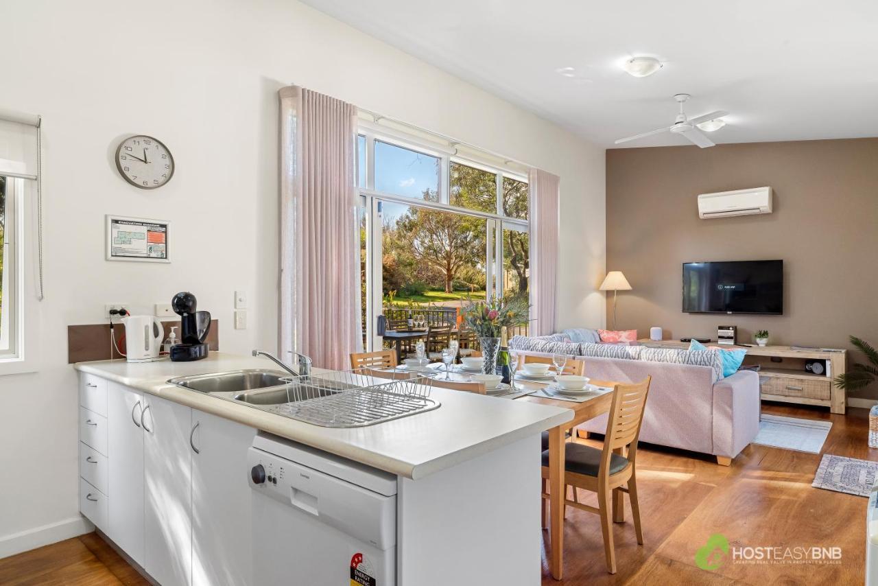 Rural 5 Star Villa'S With Resort Amenities カウズ エクステリア 写真