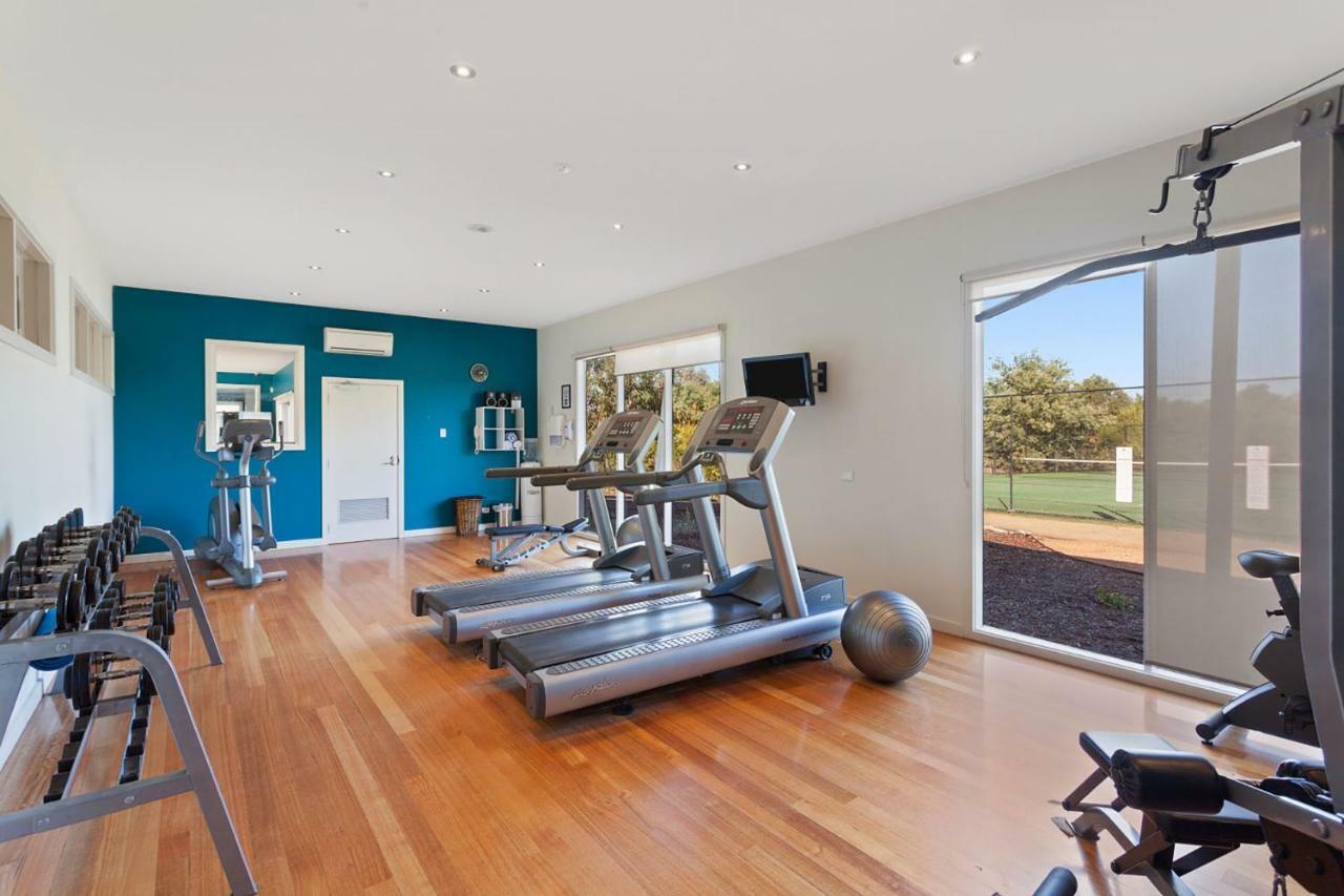 Rural 5 Star Villa'S With Resort Amenities カウズ エクステリア 写真